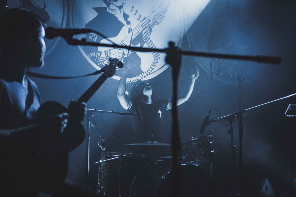 Ming(R)a Lounge – # Literatur Café mit Irma Bejdić (Sarajevo) # LIVE on stage: Nemeček (Zagreb) & Lucile and the Rakibuam (München)