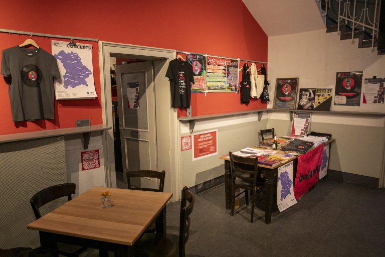 Unser Merch-Stand, Foto: Nils Nebe