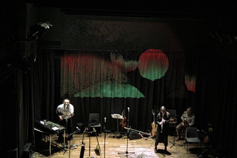 BaShbozouki's feat. Pheli Sommer, Nadina Memagić, Manu Théron