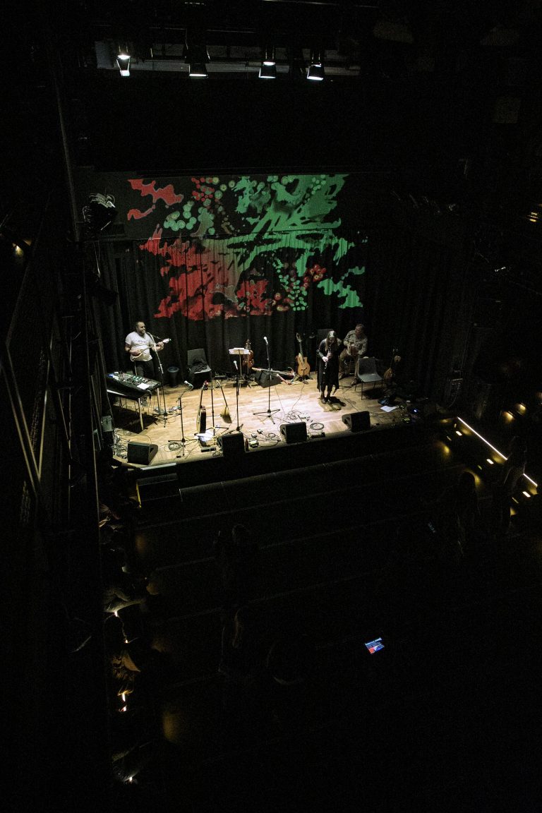 BaShbozouki's feat. Pheli Sommer, Nadina Memagić, Manu Théron