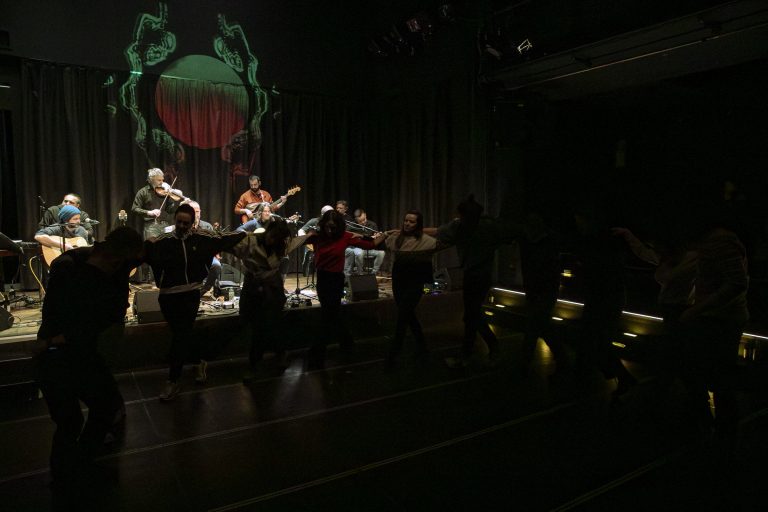 Pnema feat. Ta Mourmourakia, Chaspa, Manu Théron, Foto: Nils Nebe