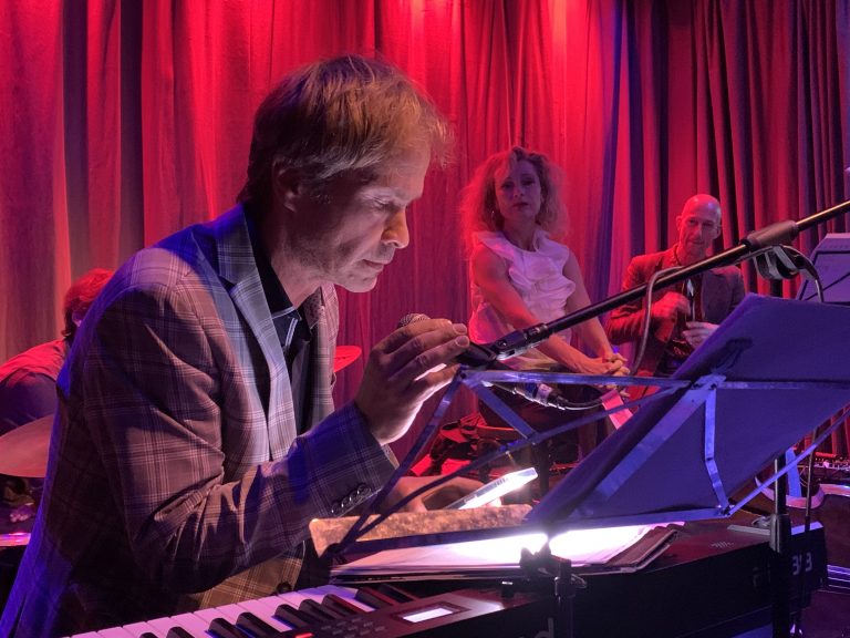 Ira Blažejewski mit Diasporata, Foto: Nils Nebe